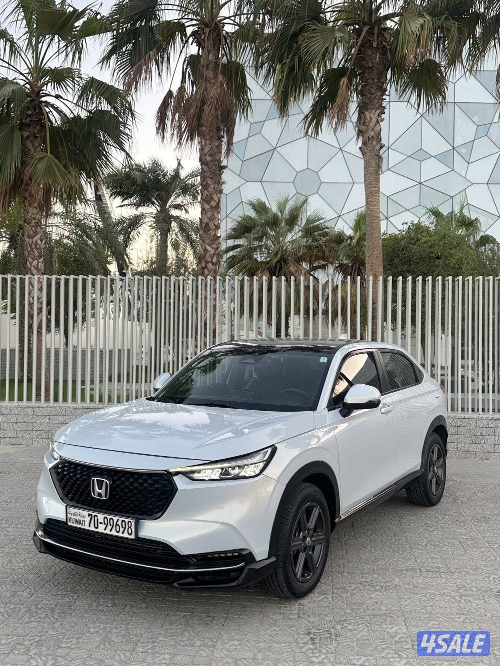هوندا HR V موديل 2023 الدرجة الأولى بانوراما0