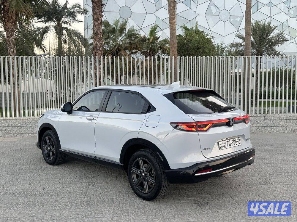 هوندا HR V موديل 2023 الدرجة الأولى بانوراما6