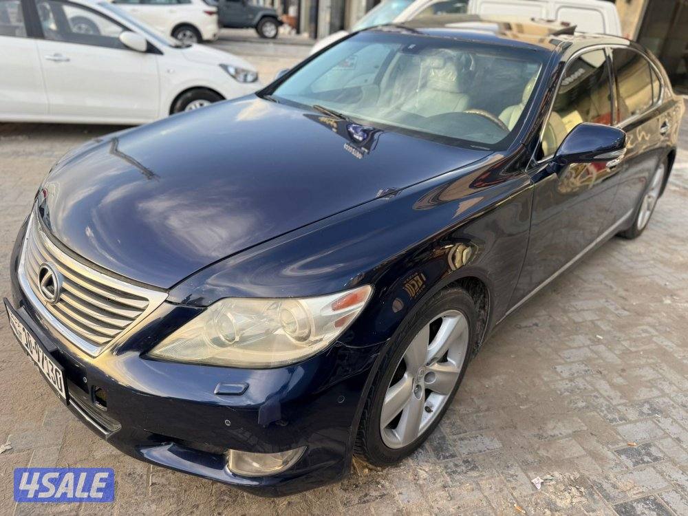 للبيع لكزس 2012 لارج2