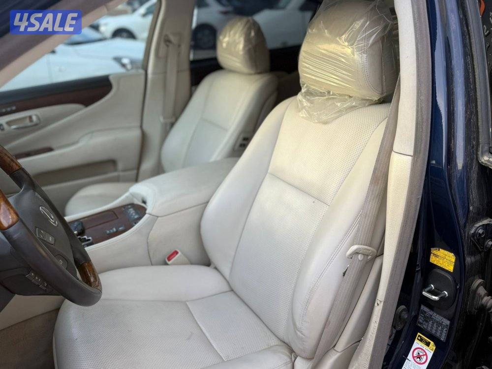 للبيع لكزس 2012 لارج7