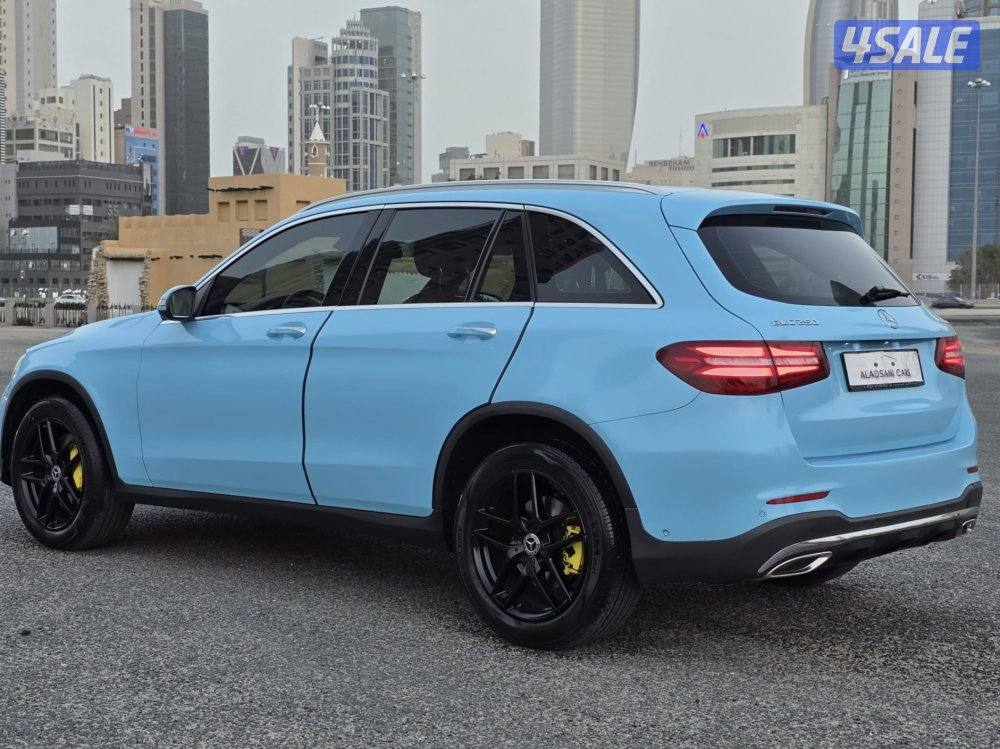 مرسيدس GLC 250 موديل 2019 _عداد 64 الف كم فقط_صبغ الوكاله3