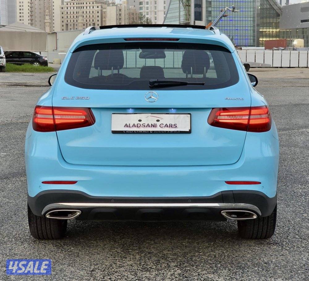 مرسيدس GLC 250 موديل 2019 _عداد 64 الف كم فقط_صبغ الوكاله12