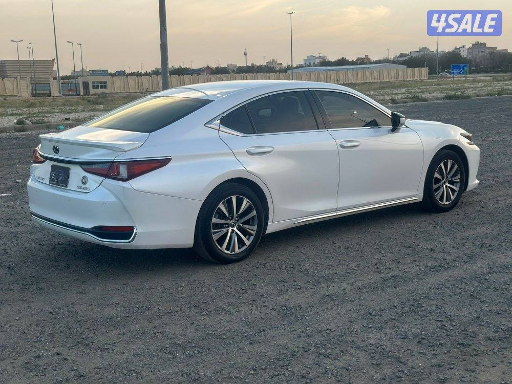 لكزس es250 موديل 20205