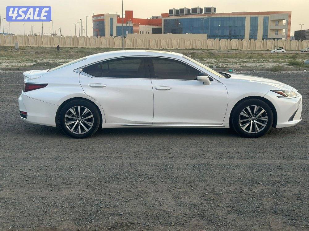 لكزس es250 موديل 20209