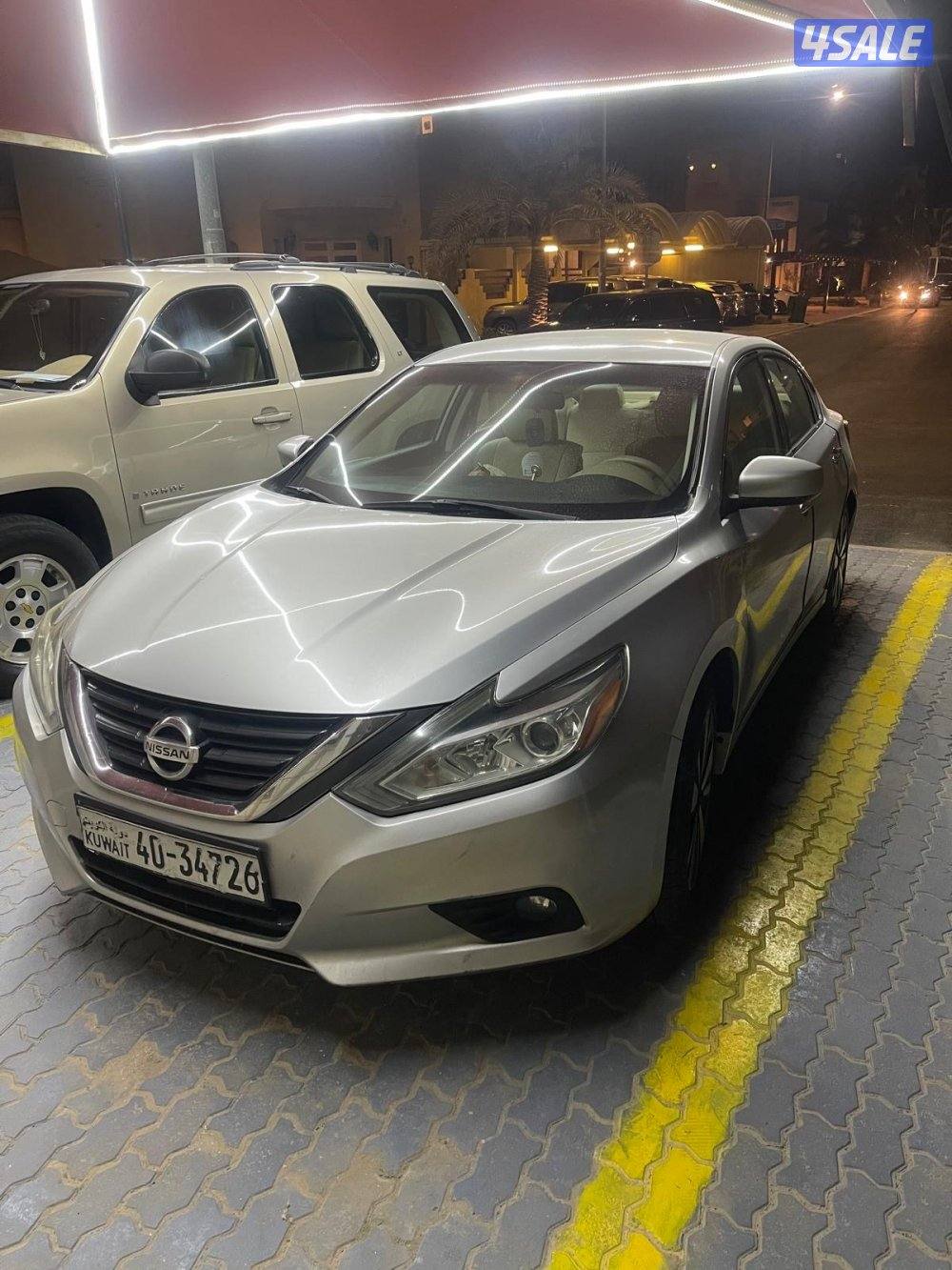 للبيع التيما شرط الفحص ماشيه 180 الف1