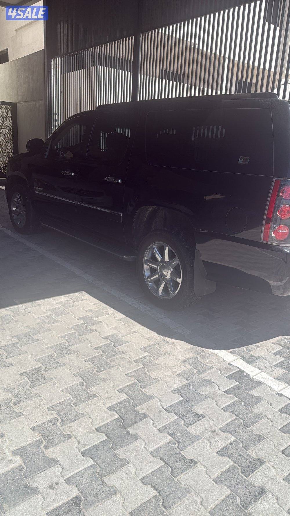 للبيع دينالي موديل 2008 شرط الفحص علي المشتري السيارة0