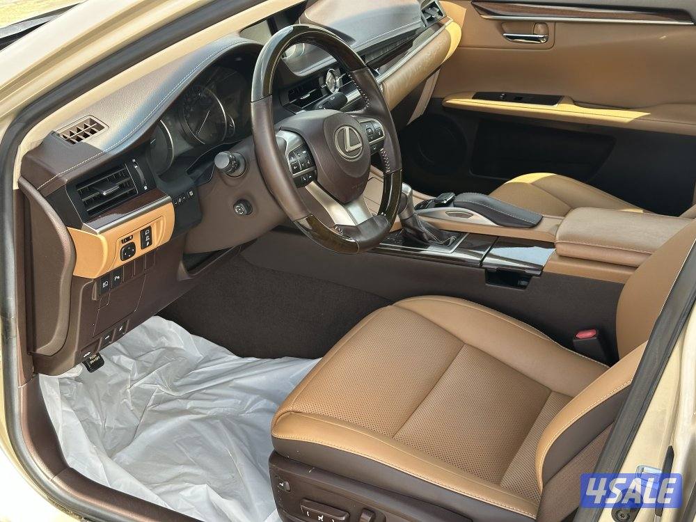 لكزس ES250 الدرجة الاولى موديل 2017 عداد 211 الف سيرفس وكاله منتظم3