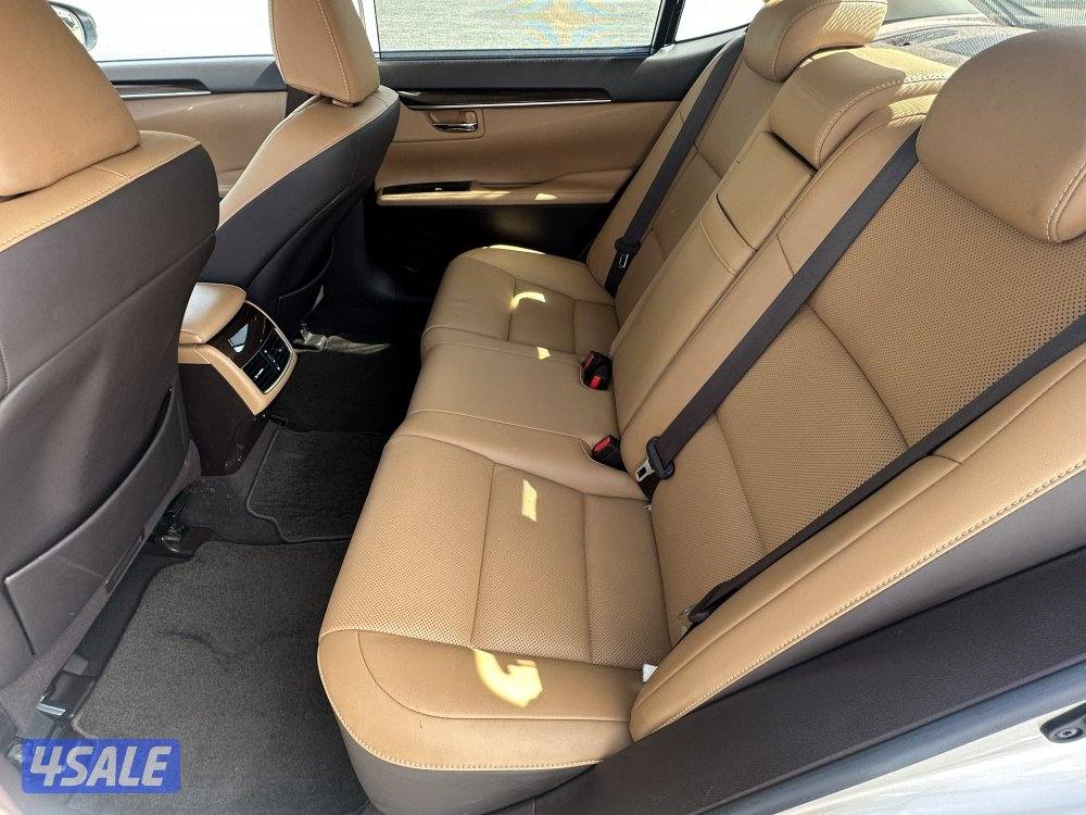 لكزس ES250 الدرجة الاولى موديل 2017 عداد 211 الف سيرفس وكاله منتظم13