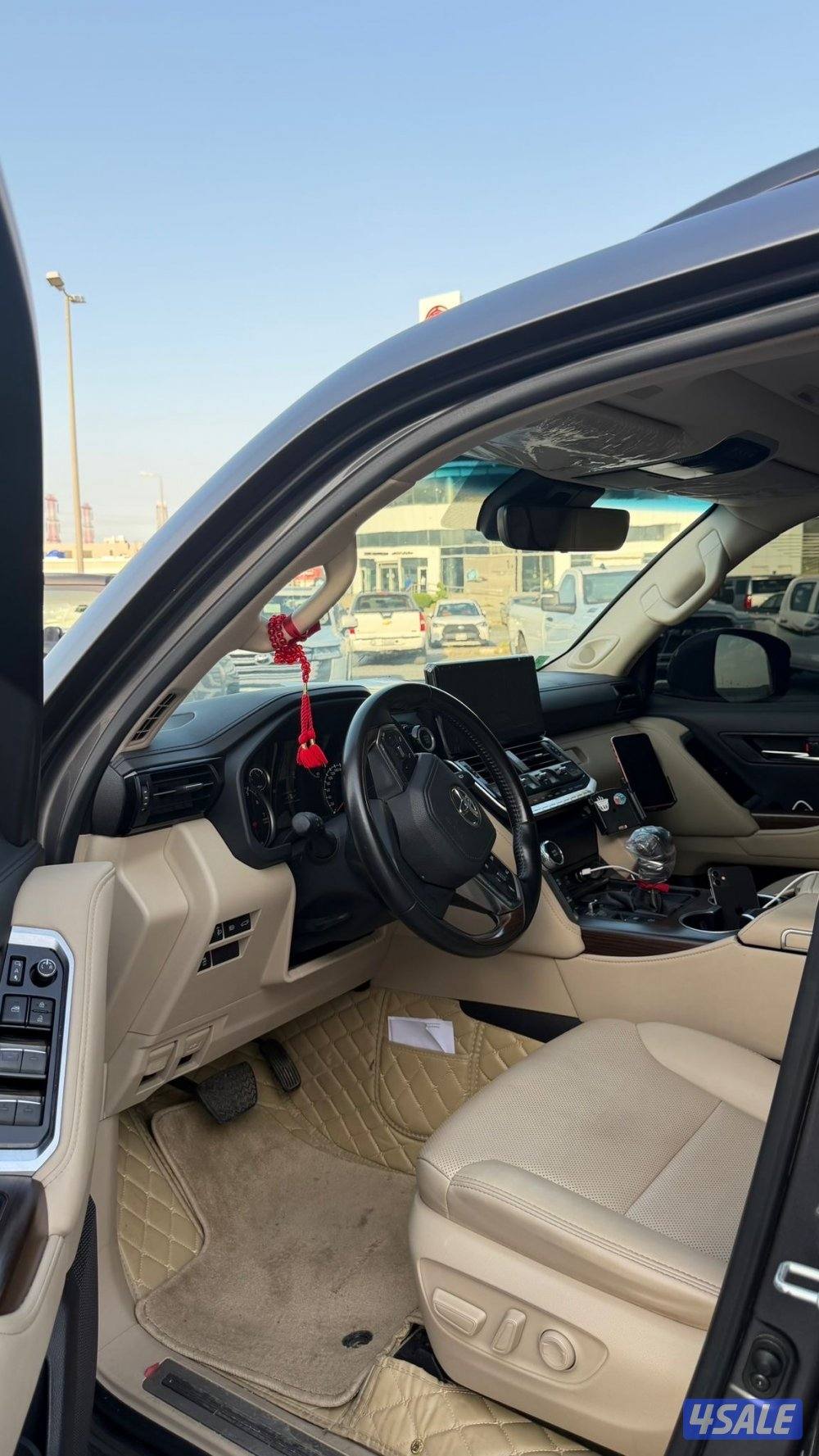 لاندكروزر 20232