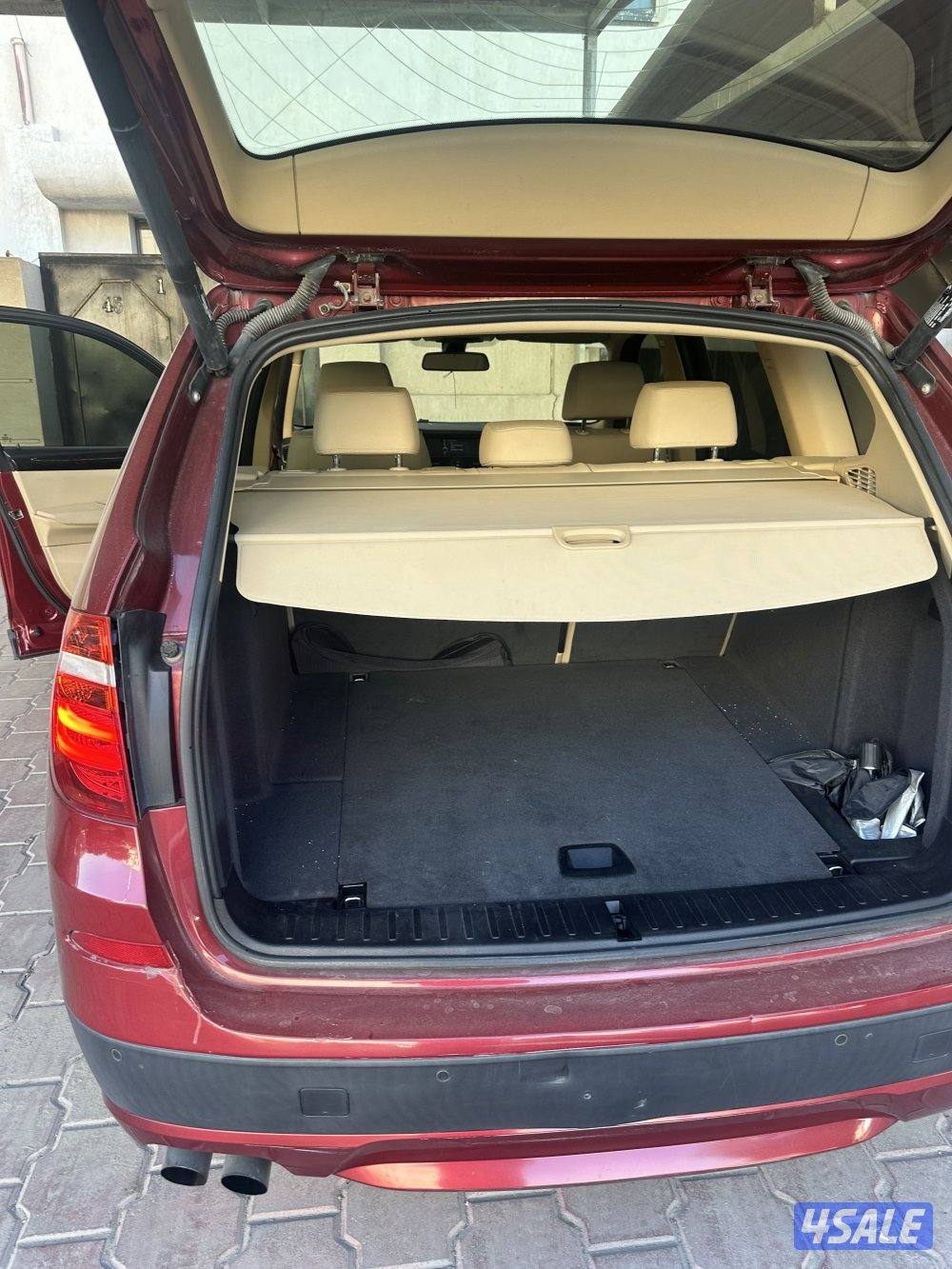 للبيع بي ام دبليو -x3 موديل ٢٠١١ عداد ٢٣٦ اللون عنابي3