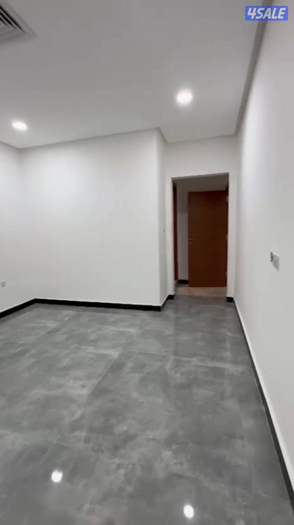 للايجار شقة في الصباحية ق1 ارضية مدخل خاص2