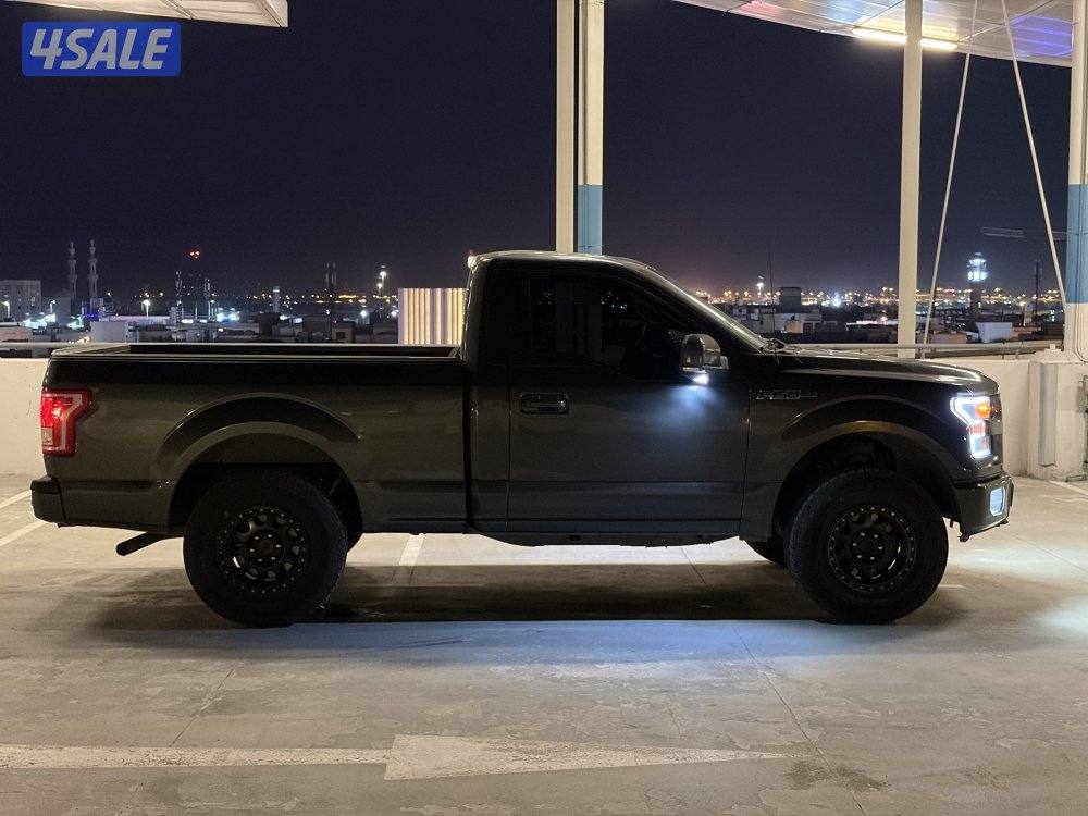 للبيع وانيت فورد غماره F-1502