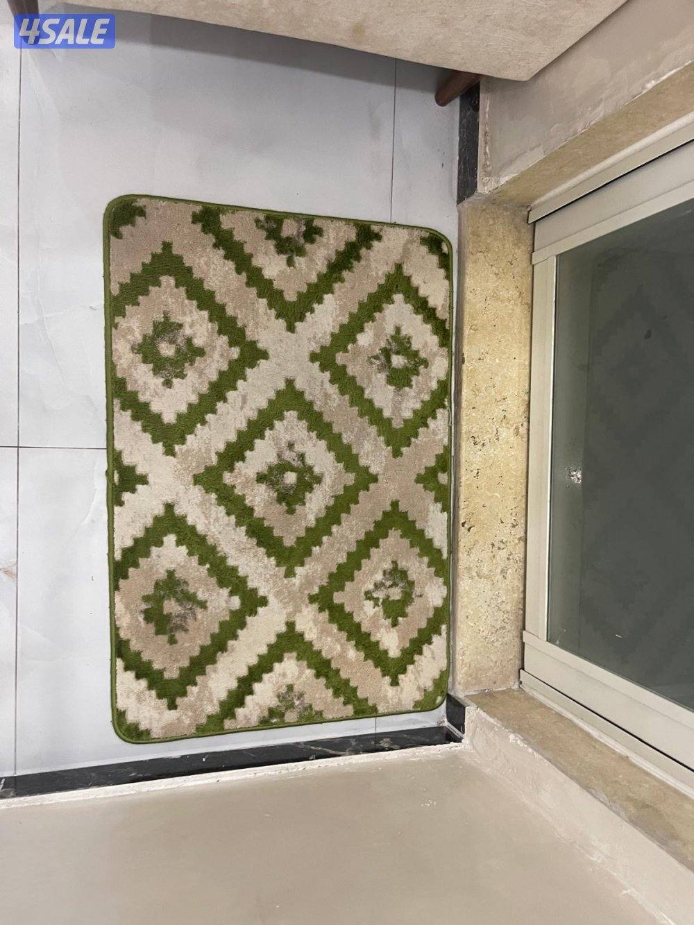 ٣قطع وحده كبيره وحده صغيره للممر وحده دواسه ابي فيهم ٣٥دك تركي اصلي0