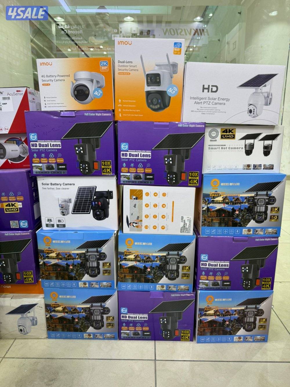 فني كاميرات المراقبة الهندية بانجلي12