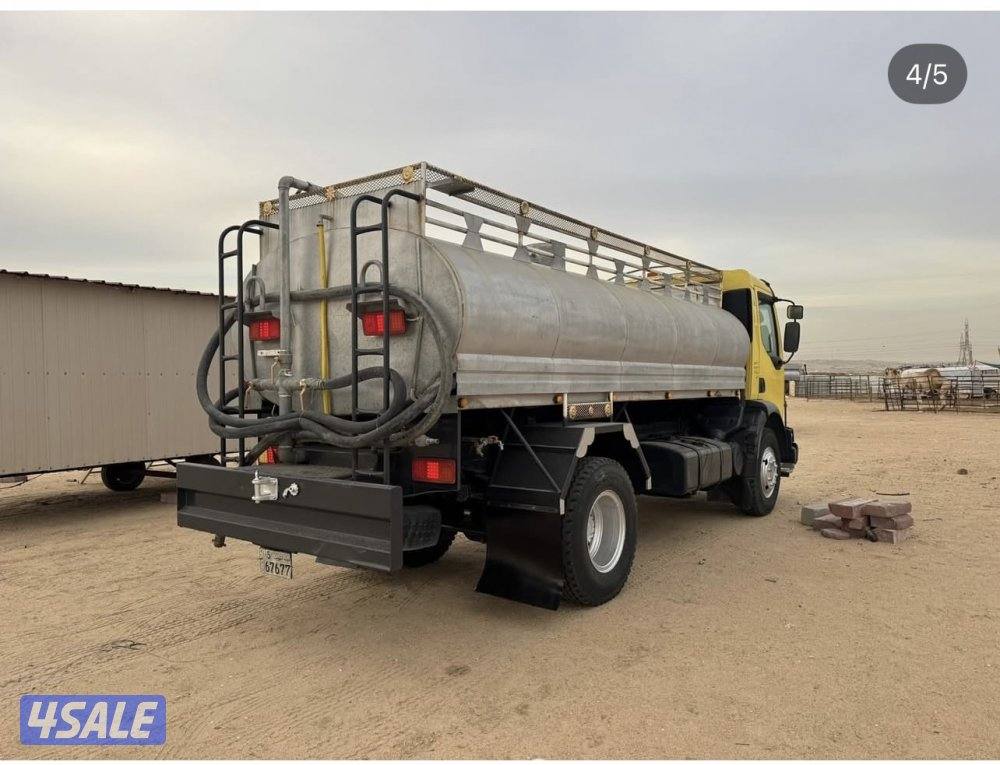 تنكر رينو 20021