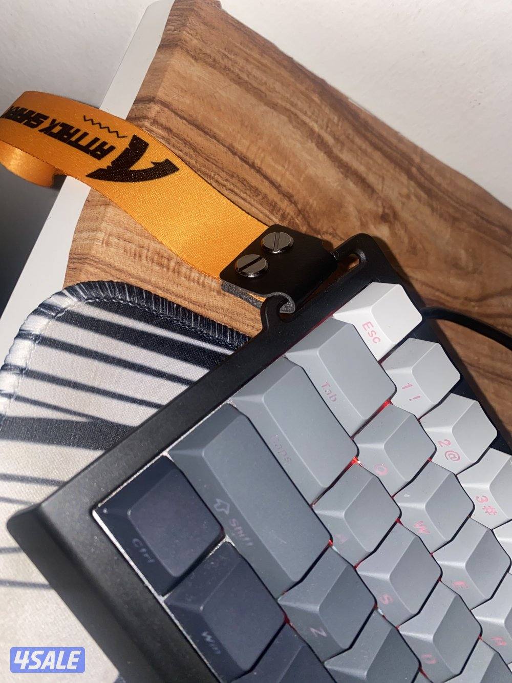 كيبورد أتاك شارك x68he اللون نادر تلقاه بالكويت0