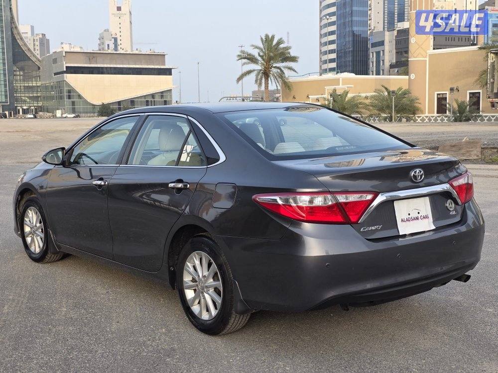 كامري 2017 _صبغ الوكاله _عداد 157 الف كم فقط3
