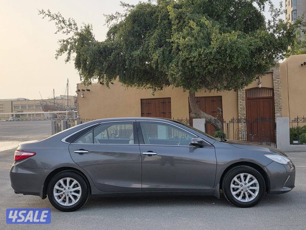 كامري 2017 _صبغ الوكاله _عداد 157 الف كم فقط8