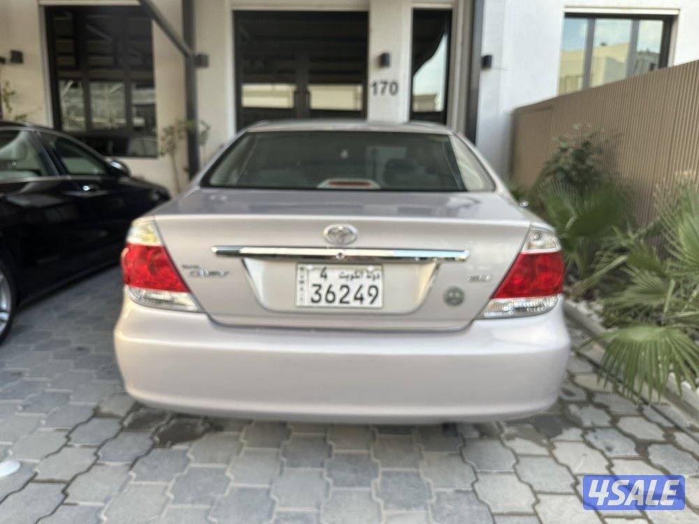 كامري ٢٠٠٥  ماشي ١٤٦الف3