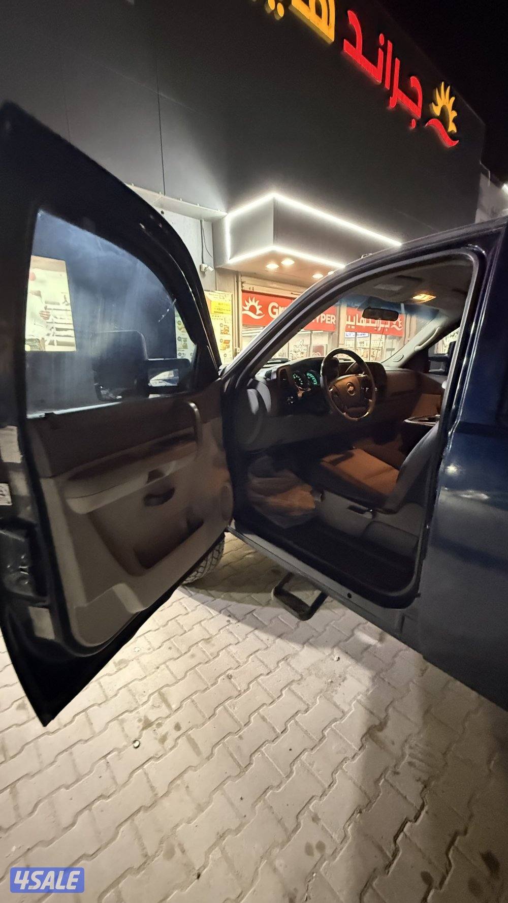 للبيع سلفرادو HD 2008 دبل ارضي4