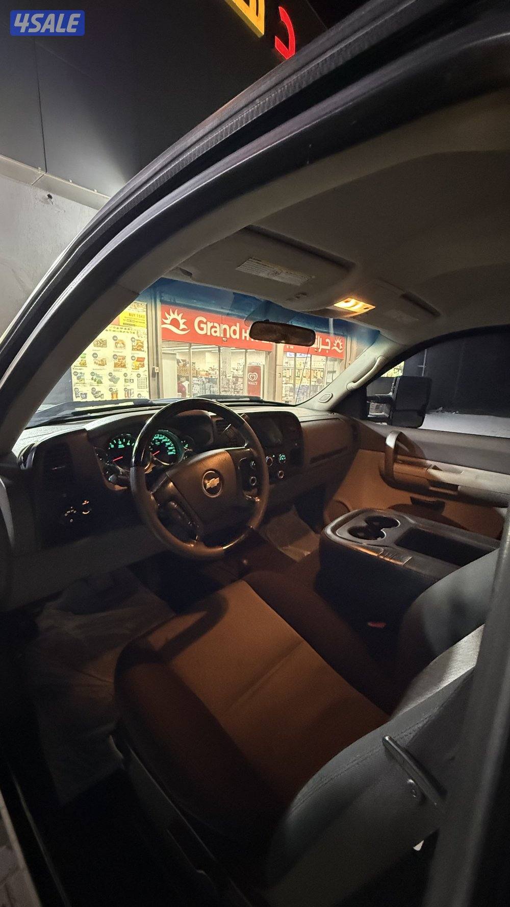 للبيع سلفرادو HD 2008 دبل ارضي5