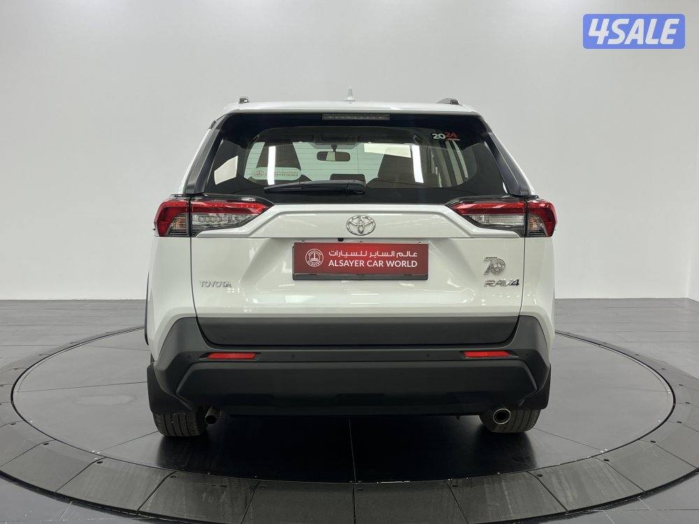 TOYOTA RAV401 4X2 STANDARD OPTION8