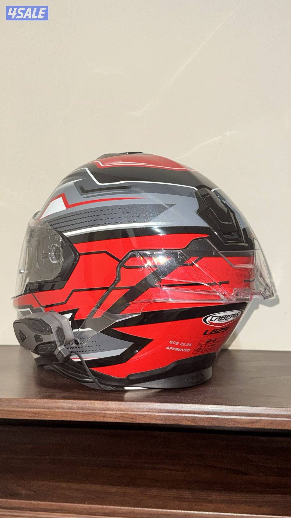 خوذ اصليه بحالة ممتازه1