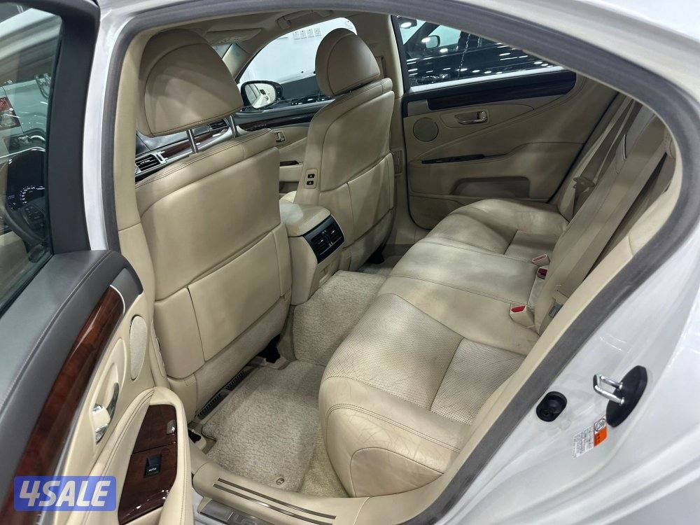 لكزس LS 460 موديل ٢٠١٦ وارد الوكاله سيرفس وكاله4