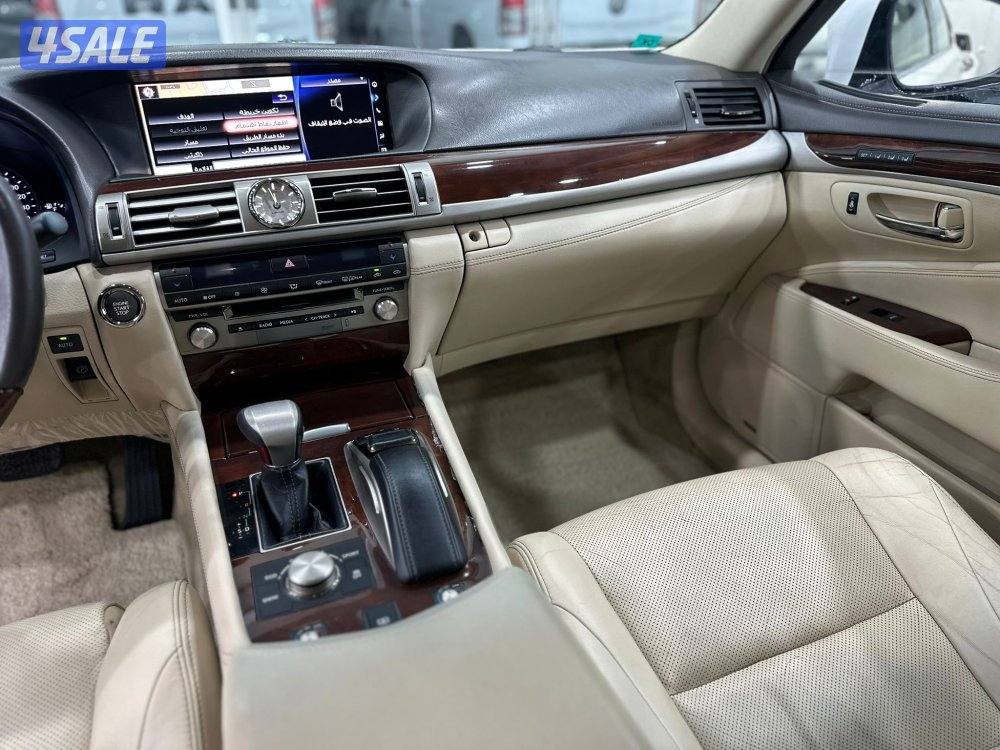 لكزس LS 460 موديل ٢٠١٦ وارد الوكاله سيرفس وكاله7