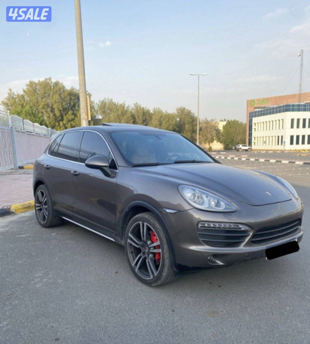 بورش كاين ٦ سلندر بحالة ممتازة1