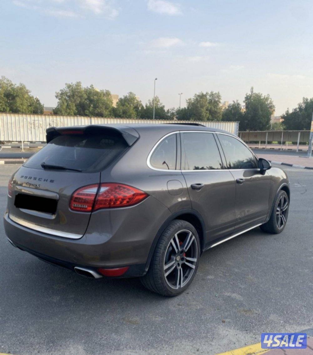 بورش كاين ٦ سلندر بحالة ممتازة2