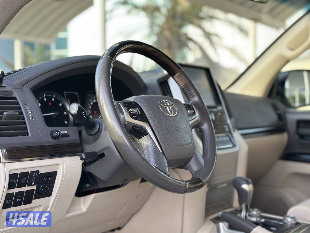 معرض القمة 🚩7