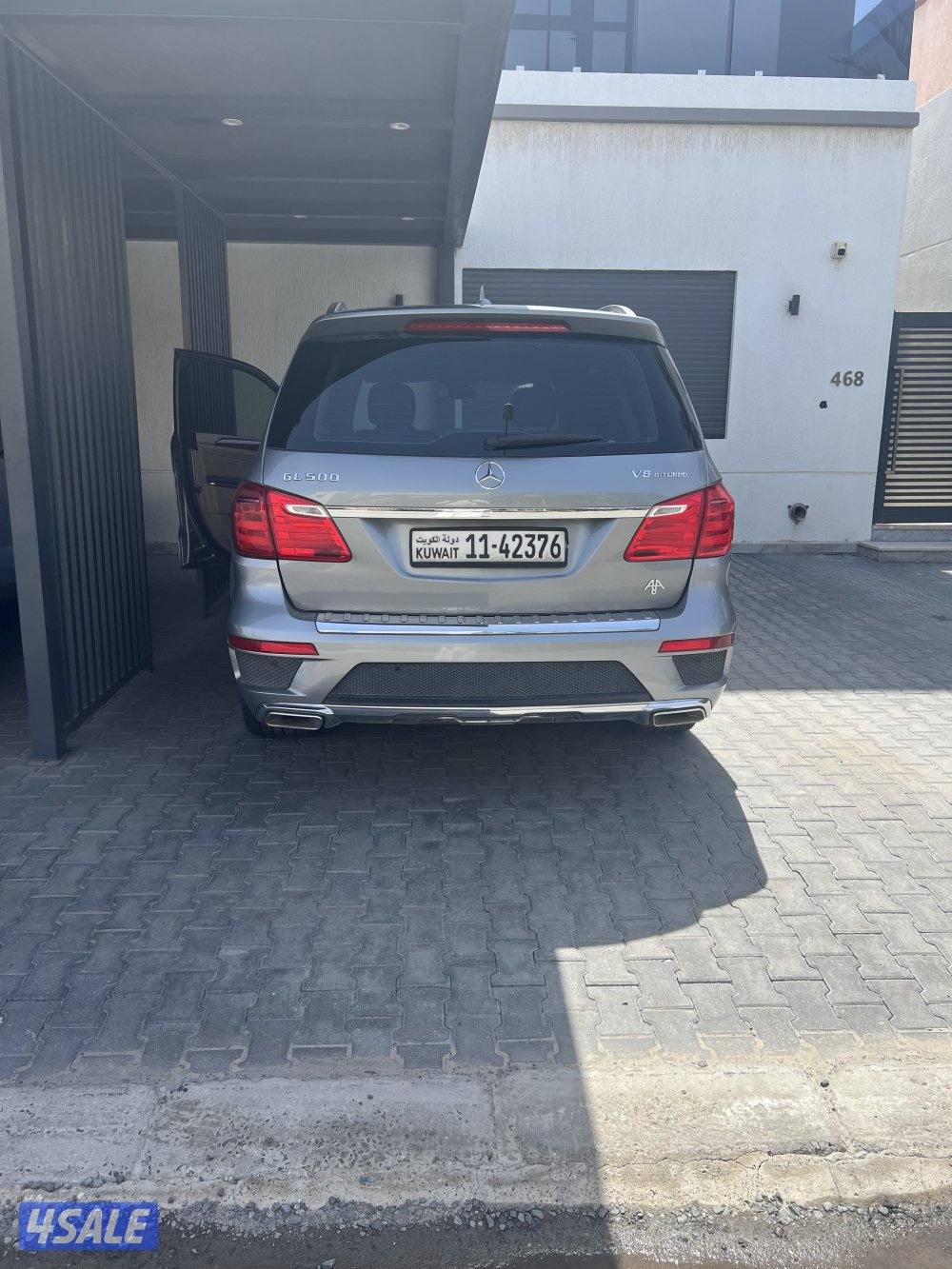 مرسيدس 500 وارد البشر اللون سلفر من داخل بيج ماشي 175 شرط الفحص8