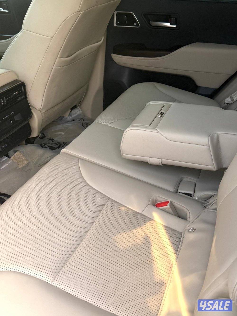 لاند كروز 2023 ايرو اس5