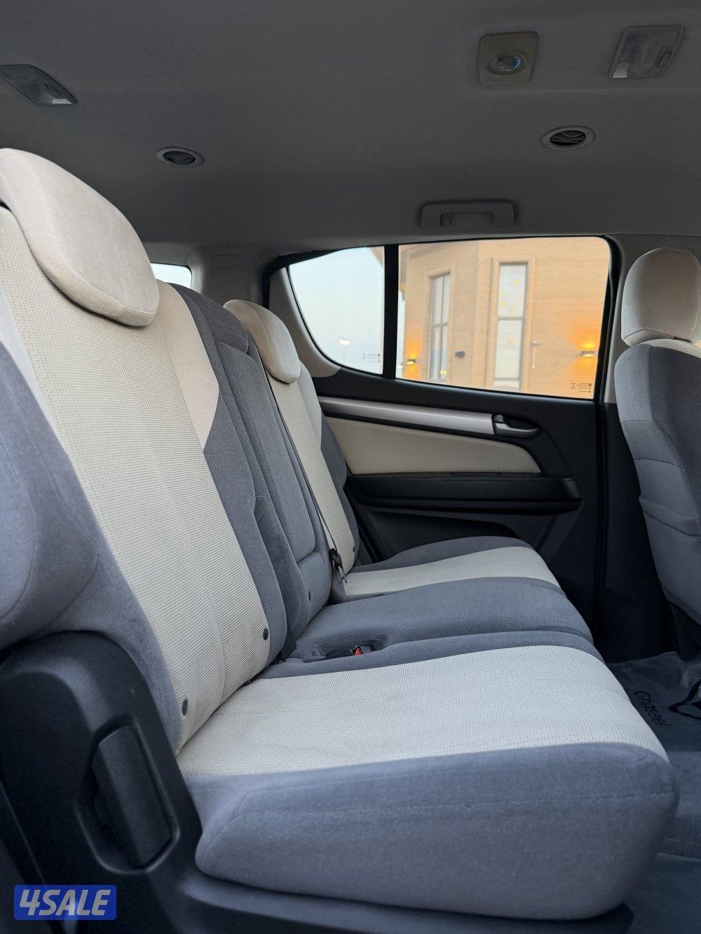 تريل بليزر 2020 LT ماشي 117 كم فقط8