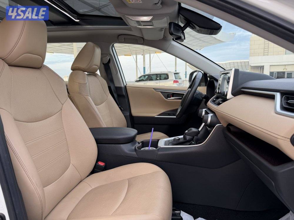 تويوتا راف 4 اعلى اعلى واغلى فئة الفل 4WD بنوراما موديل 2022 صبغ وكاله1