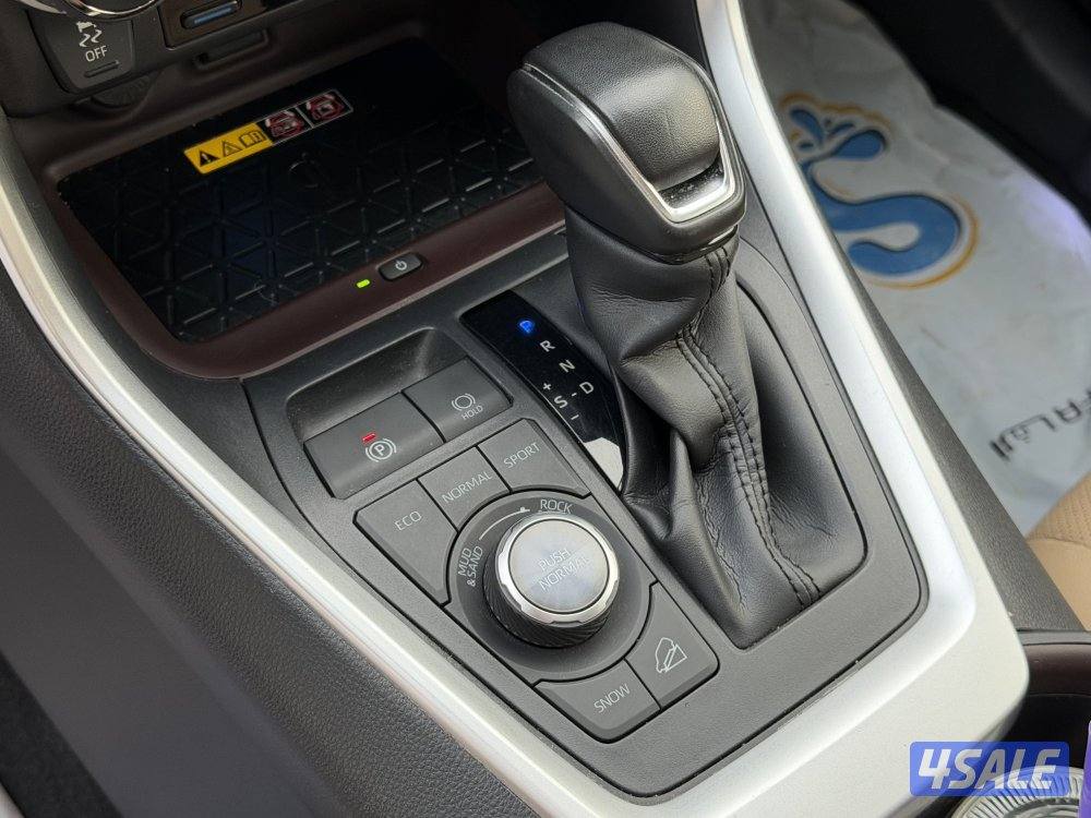 تويوتا راف 4 اعلى اعلى واغلى فئة الفل 4WD بنوراما موديل 2022 صبغ وكاله5