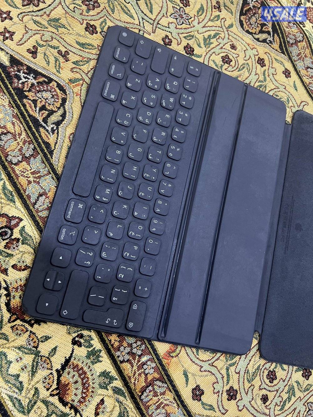 للبيع  كيبورد ابل ماجيك الاصلي ابل 12.9انش نظيف وشغال زين عربي انجليزي5