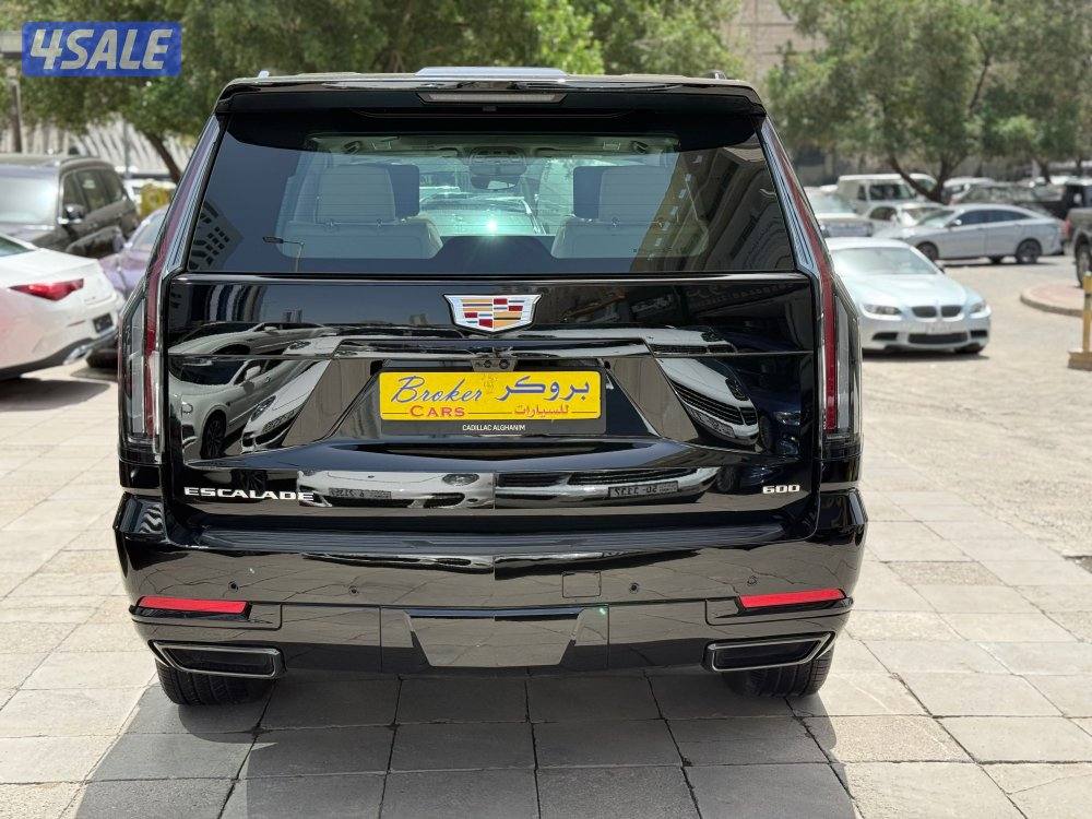 كاديلاك…اسكاليد…بلاتينوم سبورت…موديل 2025 شبه اصفار5