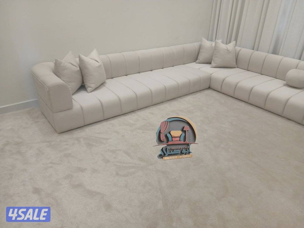 تنجيد وتفصيل كنب وديوانيات ومساند وجلسات وكل الستاير وسجاد12