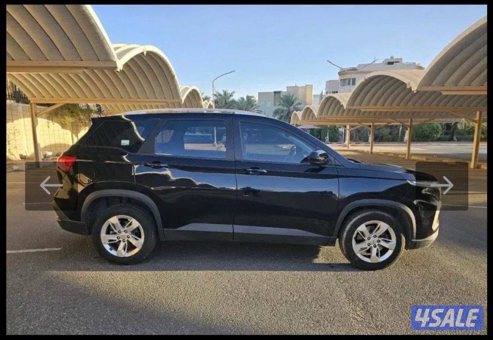 Captiva 2021 - black color - 7 seats - first owner4