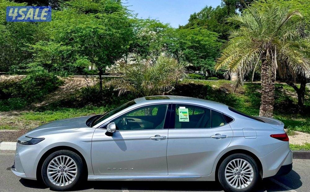 كامري 2025 عداد 15 الف صبغ الوكاله تحت الكفاله وارد الساير1