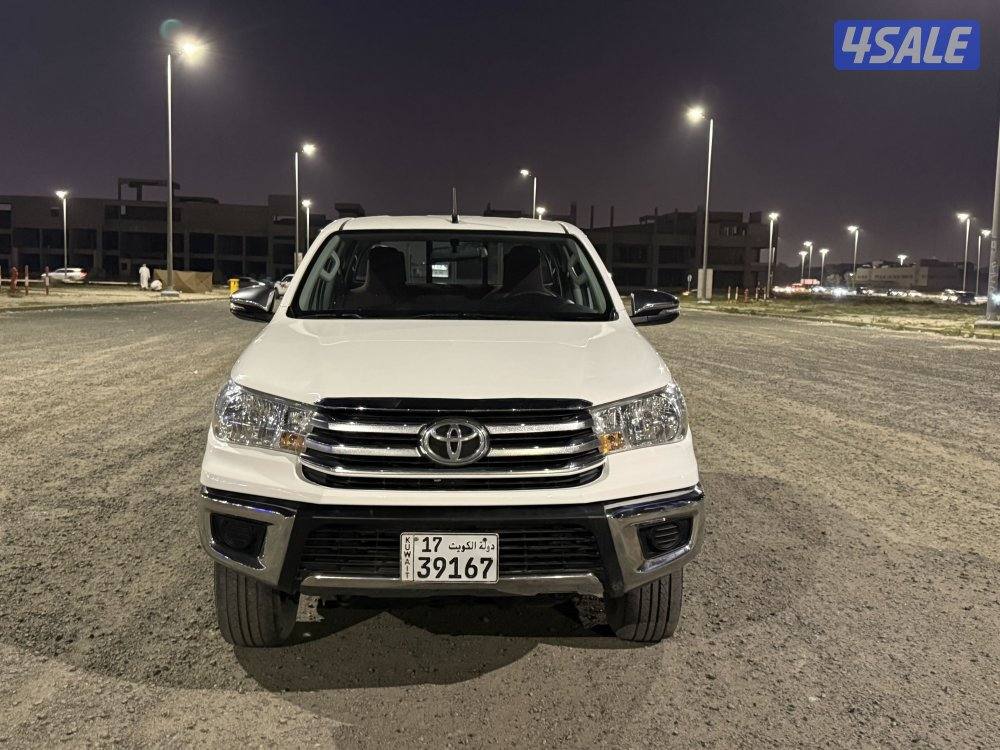 للبيع هايلكس2019 صبغ الوكاله0