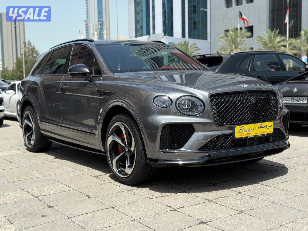 بنتلي…بنتياقا…S…موديل 2024 (قطع العداد 10 الاف كم)تحت الكفاله2