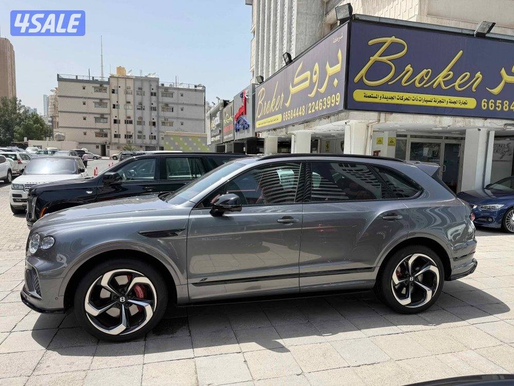 بنتلي…بنتياقا…S…موديل 2024 (قطع العداد 10 الاف كم)تحت الكفاله3