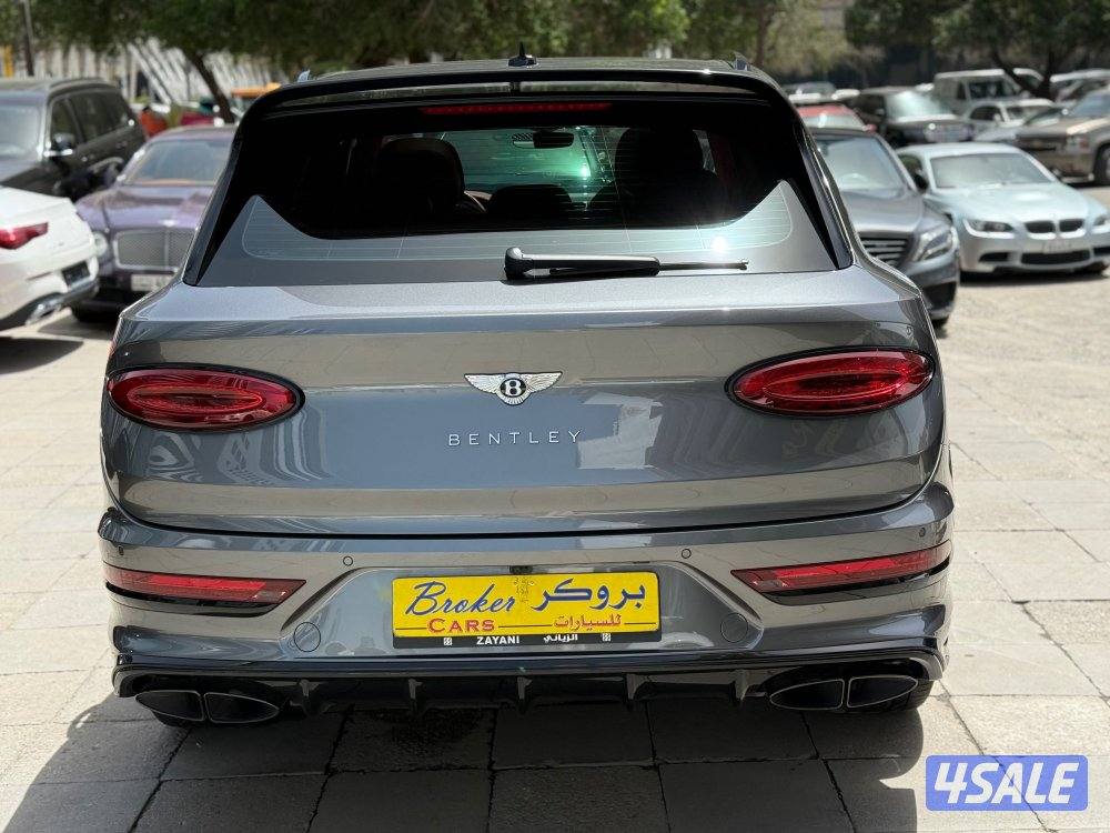 بنتلي…بنتياقا…S…موديل 2024 (قطع العداد 10 الاف كم)تحت الكفاله5