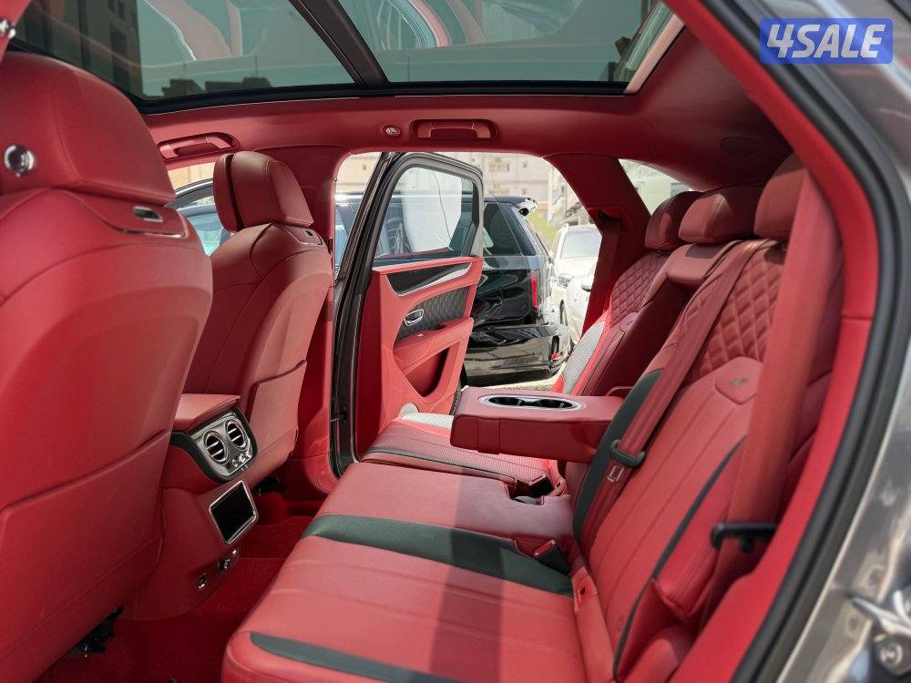 بنتلي…بنتياقا…S…موديل 2024 (قطع العداد 10 الاف كم)تحت الكفاله9