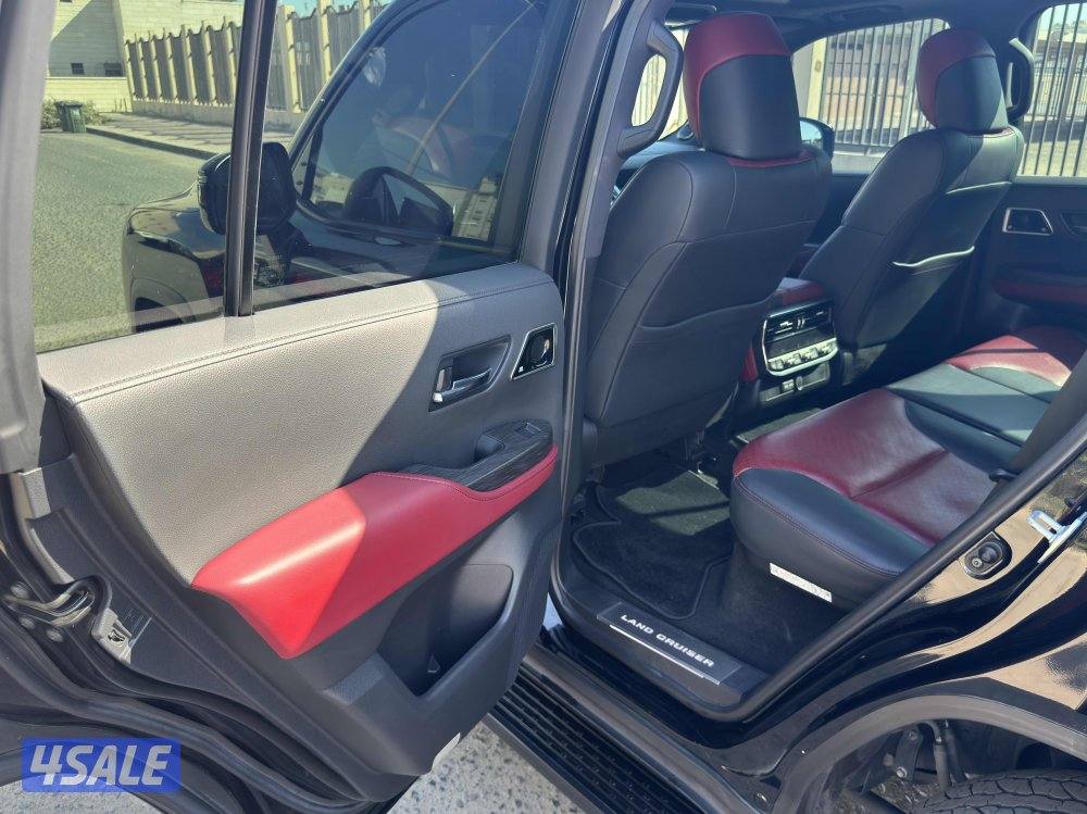 لاند كروزر gr توين تيربو 2022 الساير شرط الفحص صبغ الوكالة4