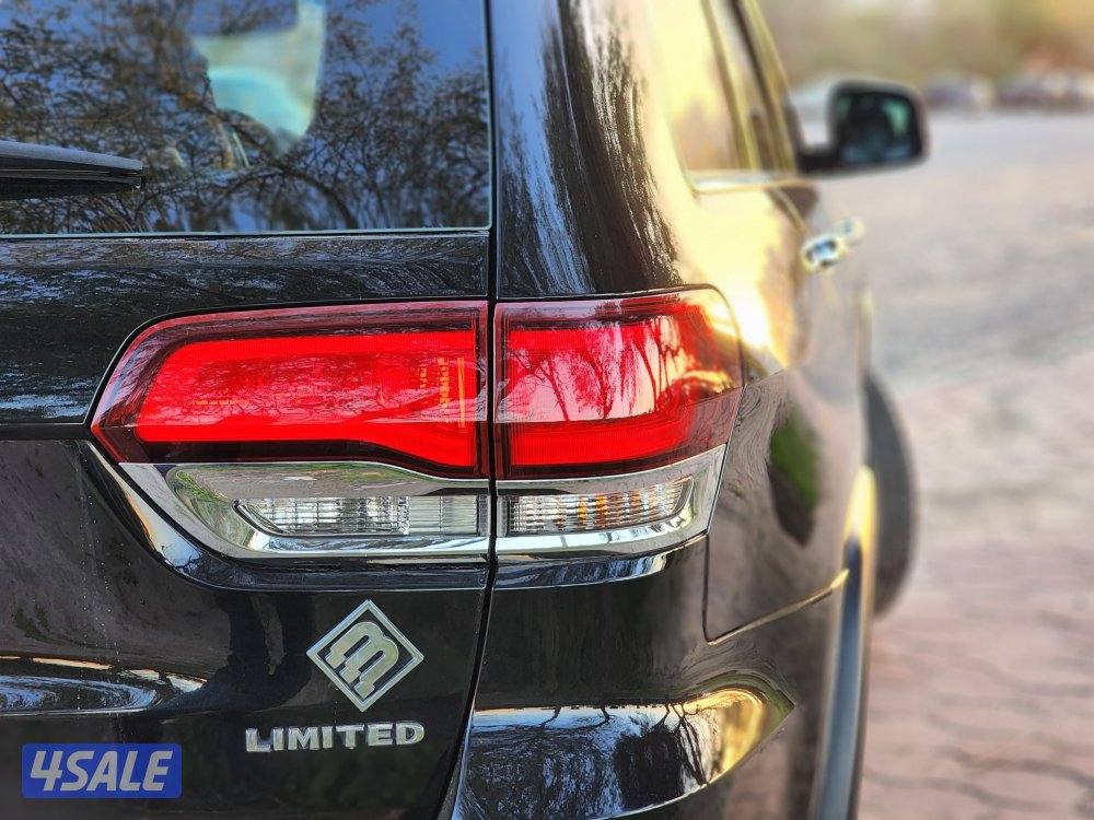 للبيع جراند شيروكي صبغ الوكالة موديل٢٠٢١ ليمتد اعلى درجة عداد ١١٢ ألف15