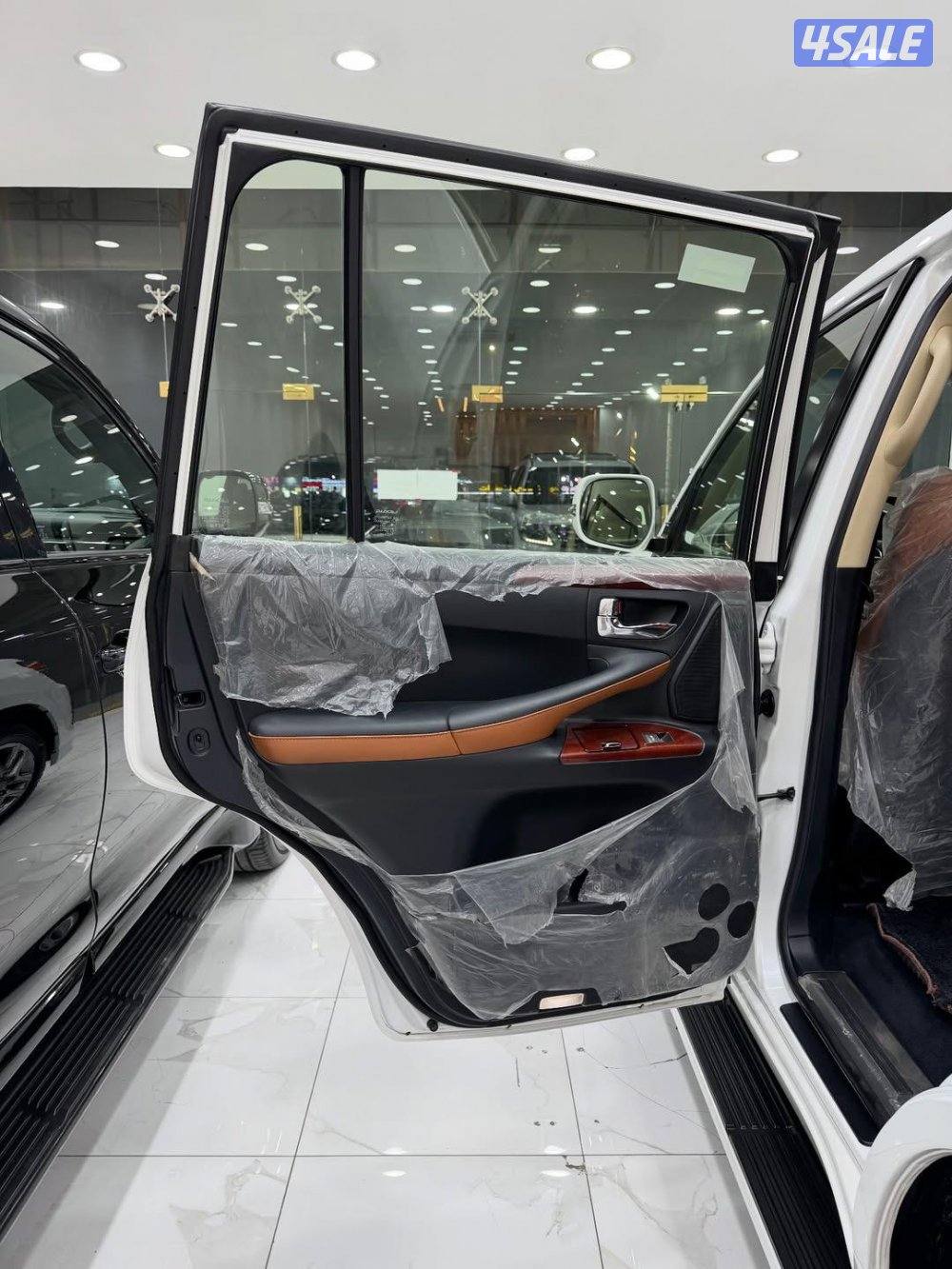 لكزس ستيشن 2014 lx570 S وكالة البحرين جاهزة للتصدير مع التخليص11